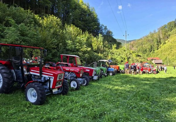 Traktortreffen Gaflenz 2026: Comeback nach 13 Jahren, mit Steyr 40 auf der Wiese